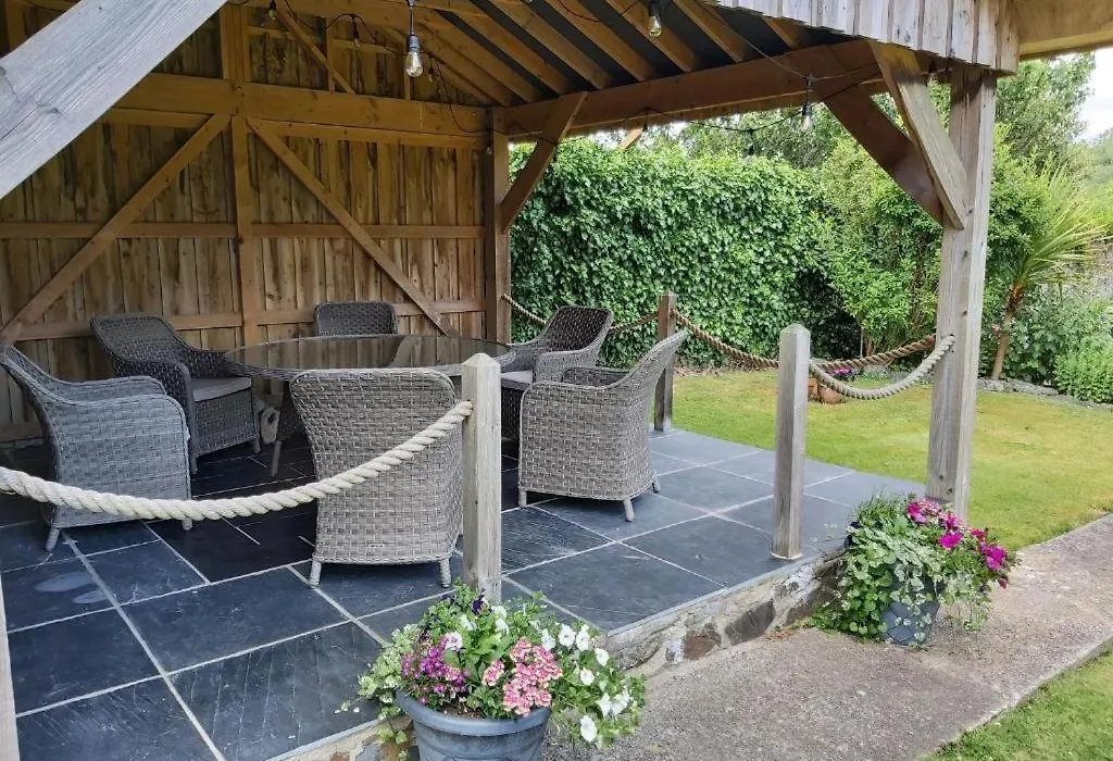 Llys Aeron "The Little Hotel"-1